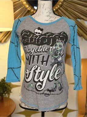 Rare Y2K Monster High 'Stitched Together With Style' Frankie Stein Raglan Tee